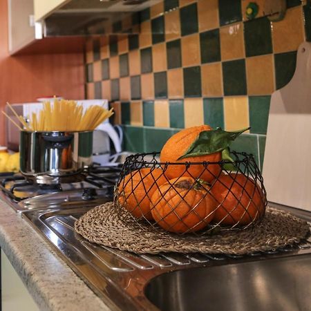 Monreale House Apartment Cagliari Bagian luar foto