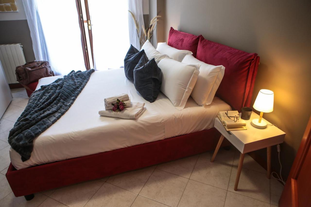 Monreale House Apartment Cagliari Bagian luar foto