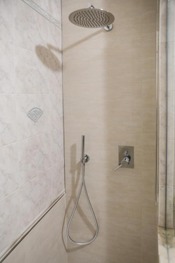 Monreale House Apartment Cagliari Bagian luar foto