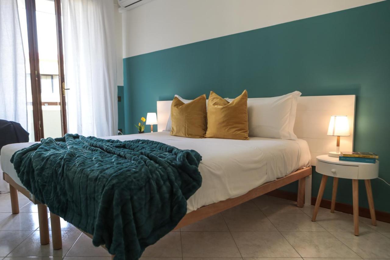 Monreale House Apartment Cagliari Bagian luar foto